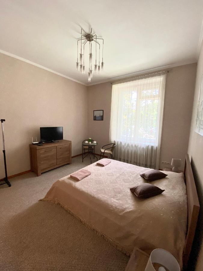 Family Apartment Lviv Eksteriør billede