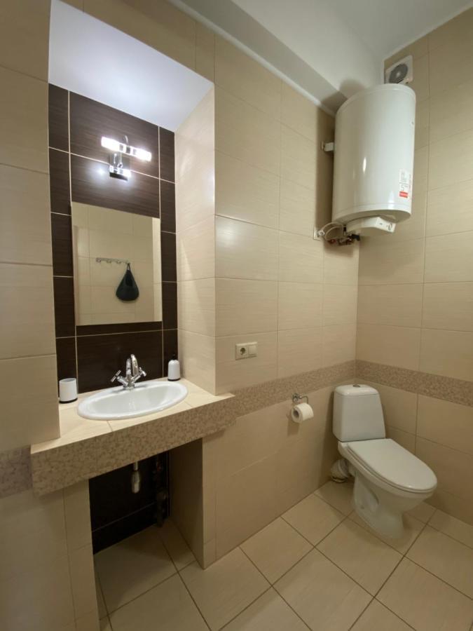 Family Apartment Lviv Eksteriør billede